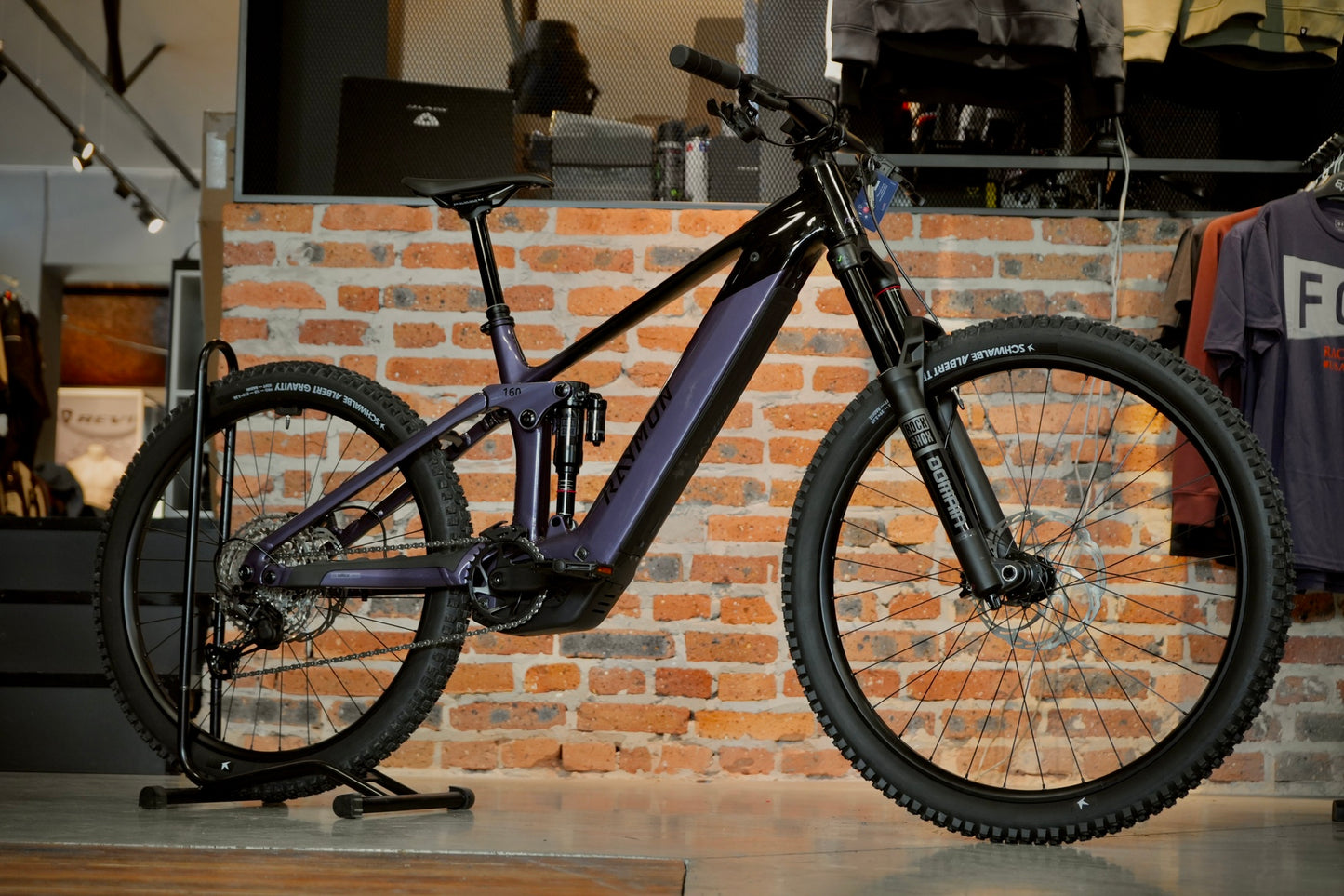 Raymon Vamok Pro